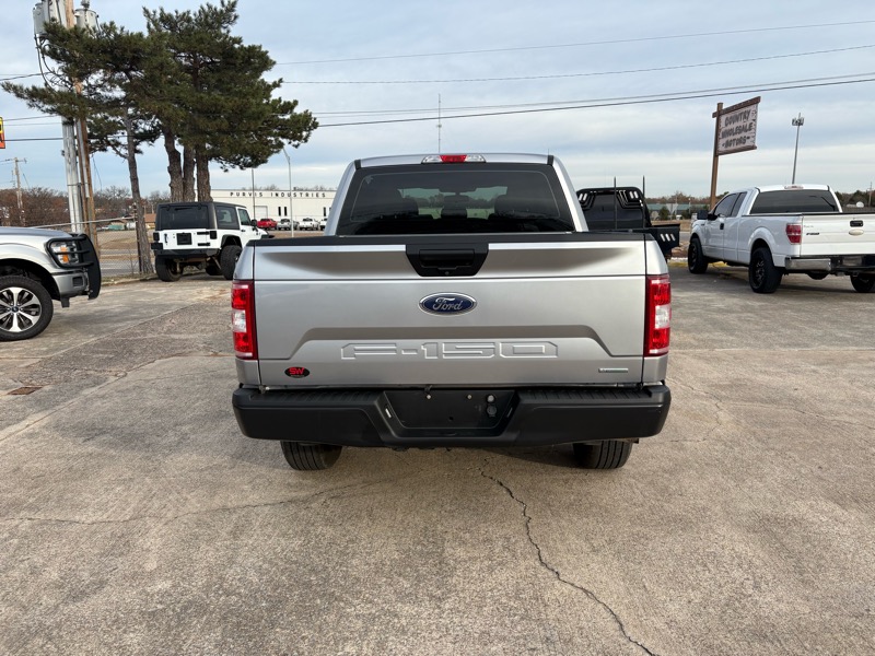 Ford F-150 4WD SuperCrew 139" XL 2020