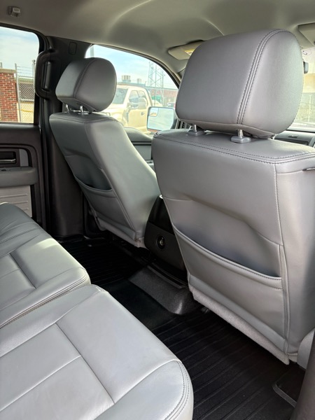 Ford F-150 SuperCrew Crew Cab 139" XLT 4WD 2014