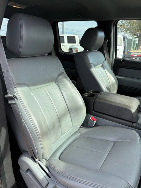 Ford F-150 SuperCrew Crew Cab 139" XLT 4WD 2014