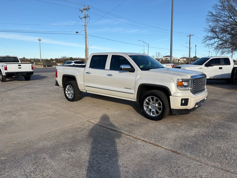 GMC Sierra 1500 Denali Crew Cab Short Box 4WD 2015
