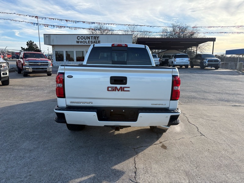 GMC Sierra 1500 Denali Crew Cab Short Box 4WD 2015