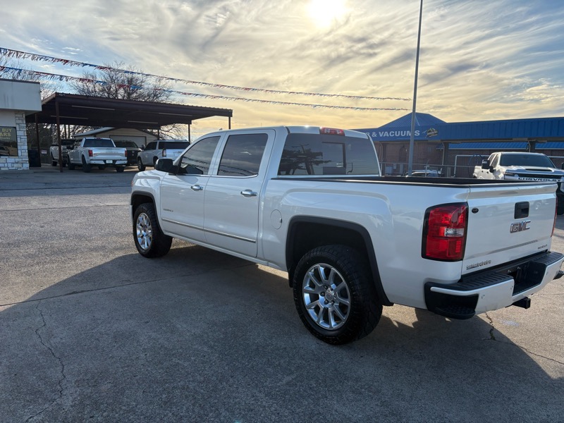 GMC Sierra 1500 Denali Crew Cab Short Box 4WD 2015
