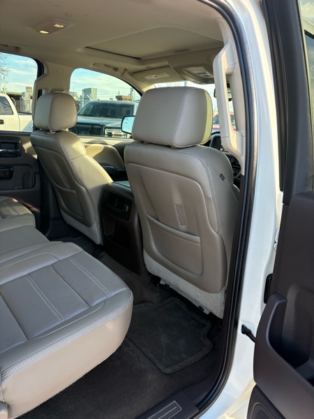 GMC Sierra 1500 Denali Crew Cab Short Box 4WD 2015