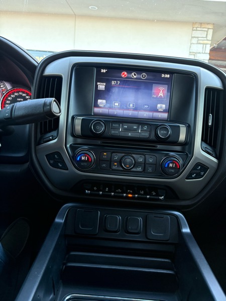 GMC Sierra 1500 Denali Crew Cab Short Box 4WD 2015