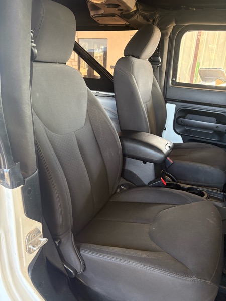 Jeep Wrangler Sport 4WD 2017