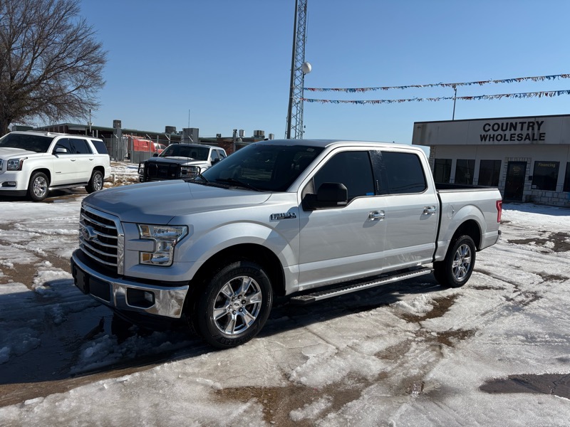 2016 Ford F-150 2WD SuperCrew 139" XLT