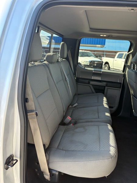 Ford F-150 2WD SuperCrew 139" XLT 2016