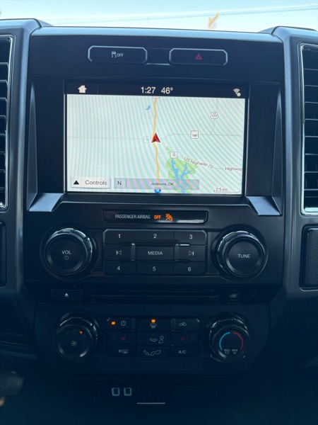 Ford F-150 2WD SuperCrew 139" XLT 2016