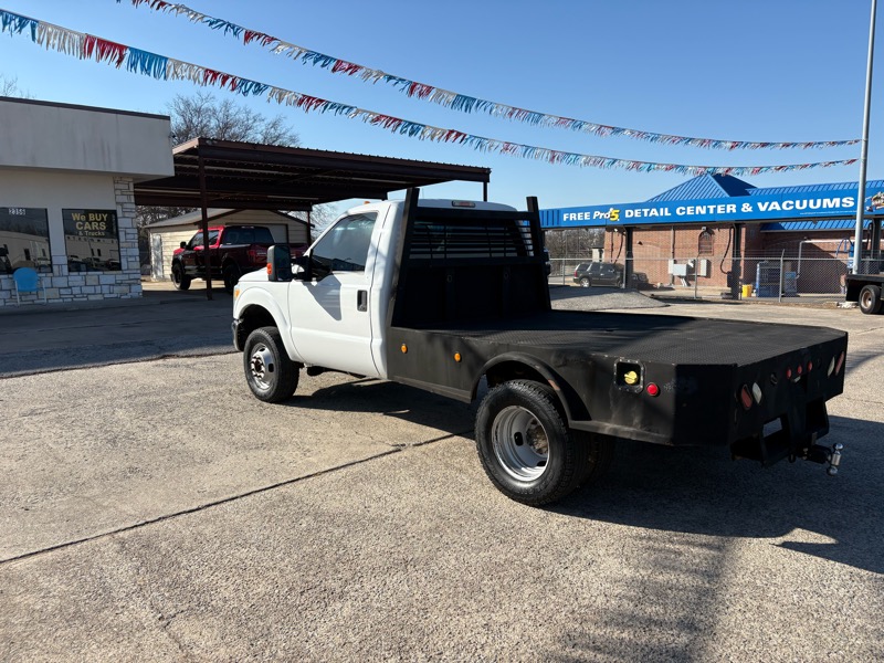 Ford F-350 SD XL DRW 4WD 2011