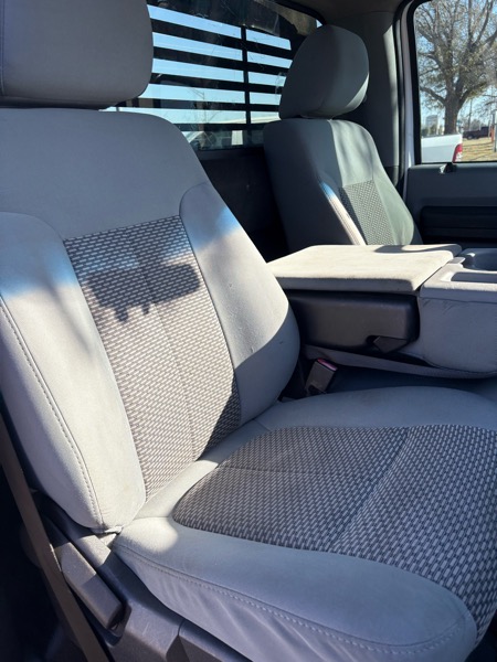 Ford F-350 SD XL DRW 4WD 2011