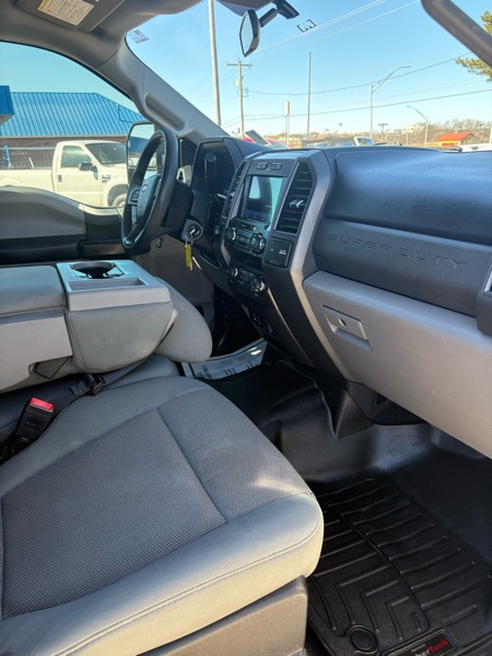 Ford F-350 SD XL Crew Cab LWB 4WD 2021