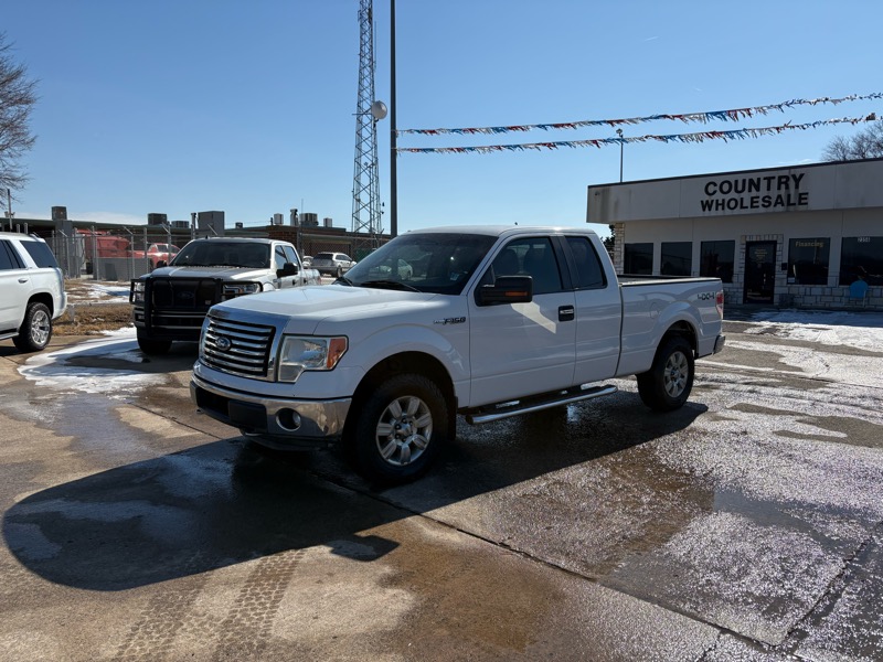 Ford F-150 4WD SuperCab 133" XLT 2012