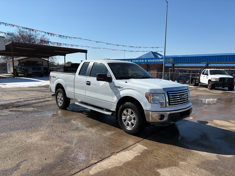 Ford F-150 4WD SuperCab 133" XLT 2012