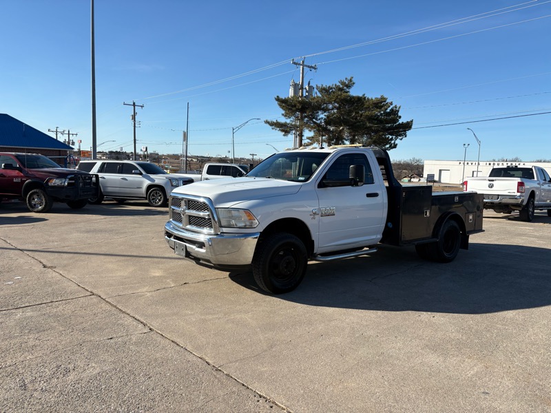 RAM 3500 Regular Cab 4WD DRW 2014