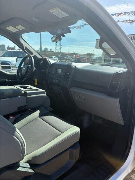 Ford F-150 4WD SuperCab 145" XL 2016