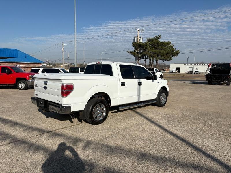 Ford F-150 2WD SuperCrew 139" XLT 2011