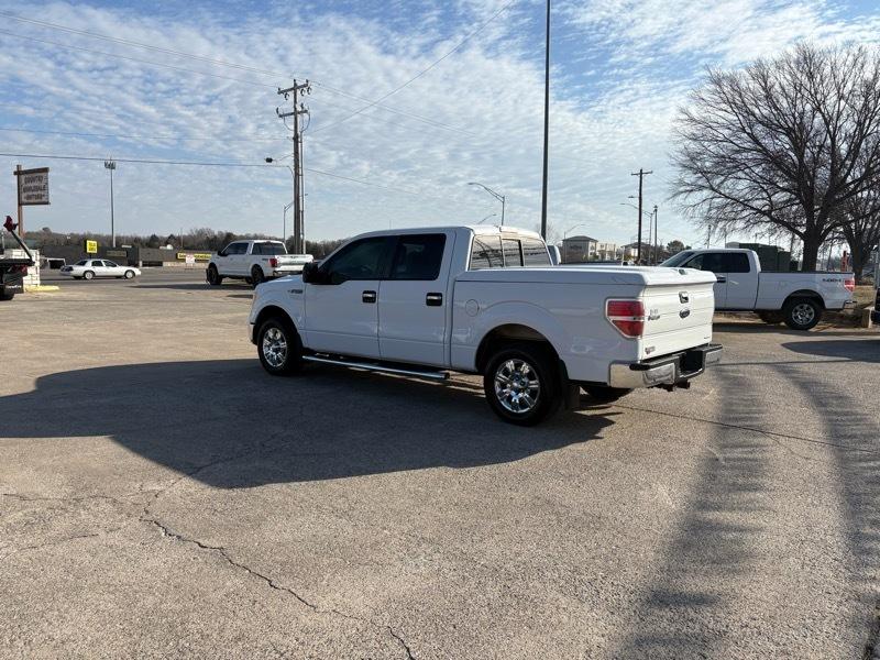 Ford F-150 2WD SuperCrew 139" XLT 2011