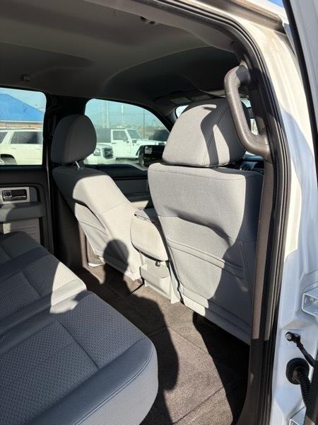 Ford F-150 2WD SuperCrew 139" XLT 2011