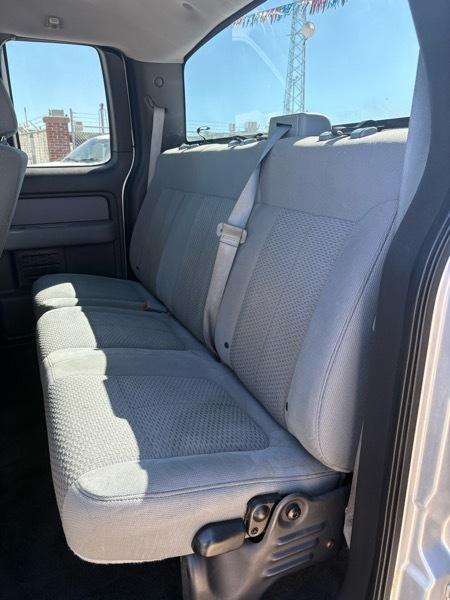 Ford F-150 2WD SuperCab 145" STX 2013