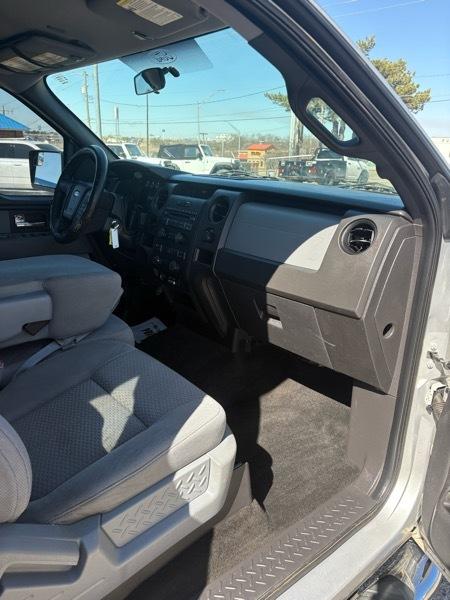 Ford F-150 2WD SuperCab 145" STX 2013