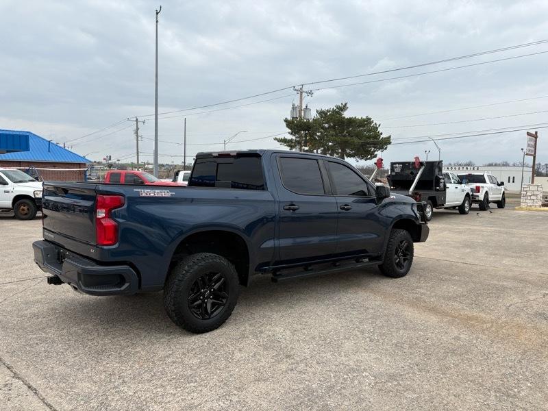 Chevrolet Silverado Classic 1500 HD LT1 Crew Cab 4WD 2020