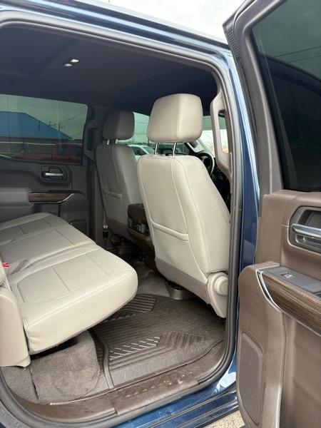 Chevrolet Silverado Classic 1500 HD LT1 Crew Cab 4WD 2020