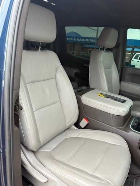 Chevrolet Silverado Classic 1500 HD LT1 Crew Cab 4WD 2020