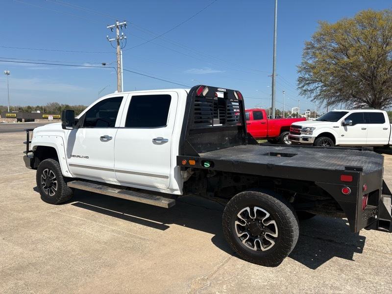 GMC Sierra 2500HD Denali Crew Cab 4WD 2015