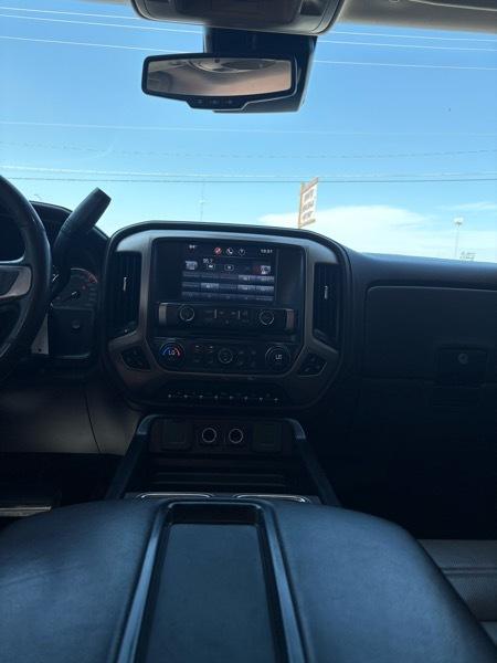 GMC Sierra 2500HD Denali Crew Cab 4WD 2015