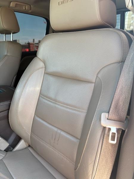 GMC Sierra 2500HD Denali Crew Cab 4WD 2015