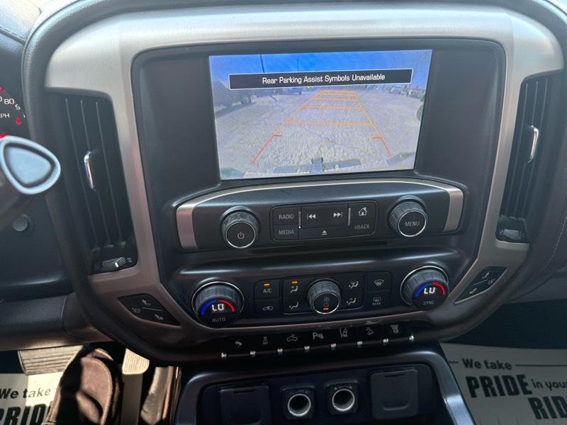 GMC Sierra 2500HD Denali Crew Cab 4WD 2015