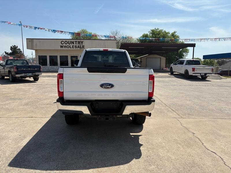 Ford F-250 SD XL Crew Cab Long Bed 4WD 2019
