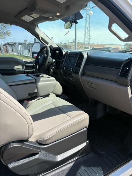 Ford F-250 SD XL Crew Cab Long Bed 4WD 2019