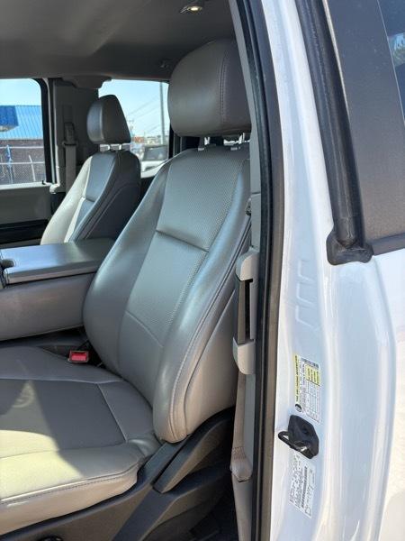 Ford F-250 SD XL Crew Cab Long Bed 4WD 2019