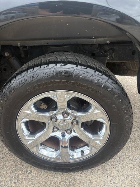 RAM 1500 Laramie Crew Cab SWB 4WD 2018