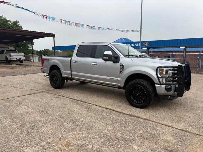 Ford F-250 SD Platinum Crew Cab 4WD 2022