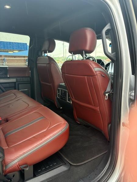 Ford F-250 SD Platinum Crew Cab 4WD 2022