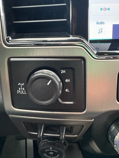 Ford F-250 SD Platinum Crew Cab 4WD 2022