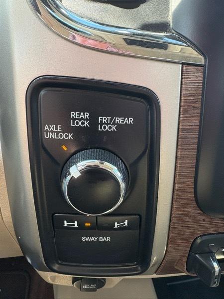 RAM 2500 4WD Crew Cab 149" Laramie Power Wagon 2014