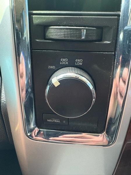 RAM 2500 Laramie Crew Cab SWB 4WD 2012