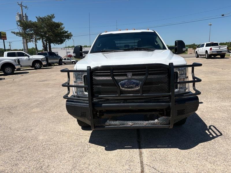 Ford F-350 SD XL Crew Cab Long Bed 4WD DRW 2018