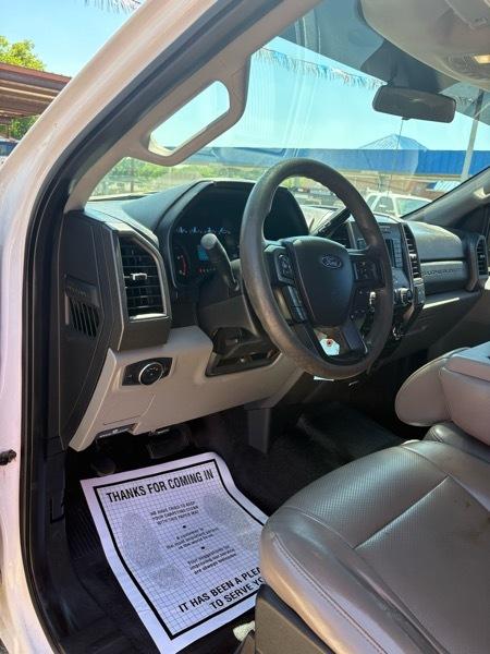 Ford F-350 SD XL Crew Cab Long Bed 4WD DRW 2018
