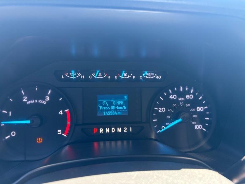 Ford F-350 SD XL Crew Cab Long Bed 4WD DRW 2018