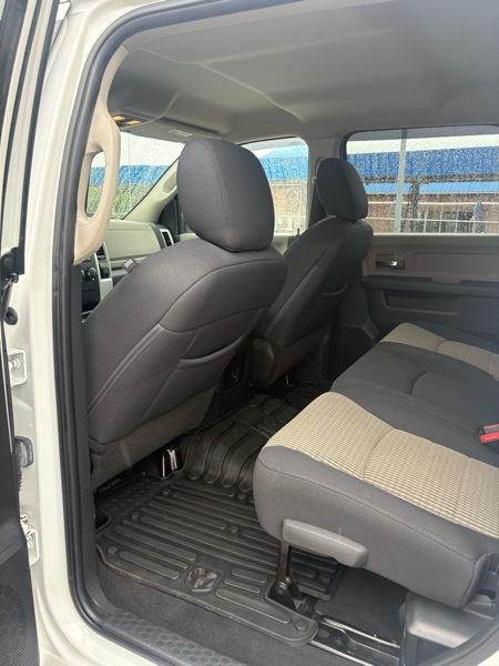 RAM 2500 SLT Mega Cab 4WD 2012