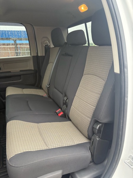 RAM 2500 SLT Mega Cab 4WD 2012