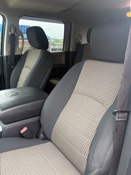 RAM 2500 SLT Mega Cab 4WD 2012