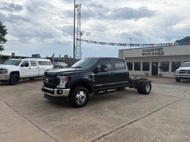 2022 Ford F-350 SD XL Crew Cab Long Bed DRW 4WD