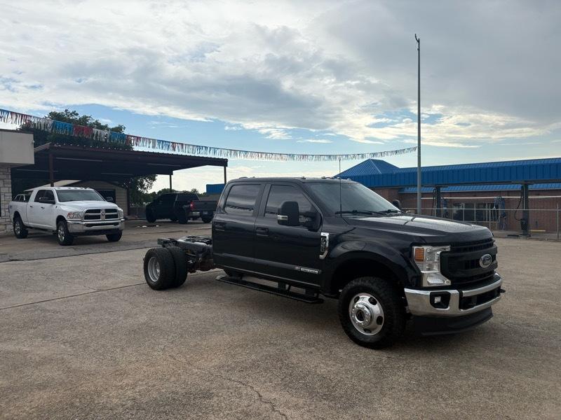 Ford F-350 SD XL Crew Cab Long Bed DRW 4WD 2022