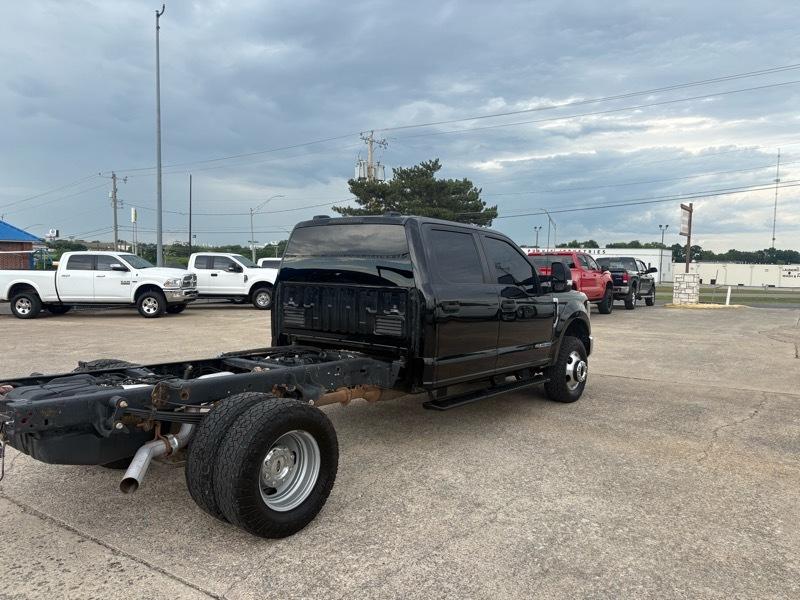 Ford F-350 SD XL Crew Cab Long Bed DRW 4WD 2022