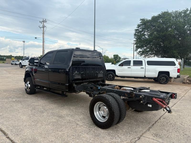 Ford F-350 SD XL Crew Cab Long Bed DRW 4WD 2022